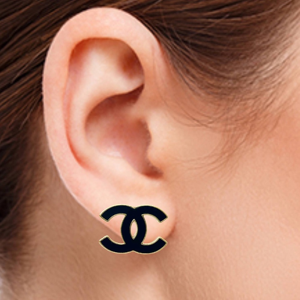 Chanel Vintage Gold Plated Clip On Earrings